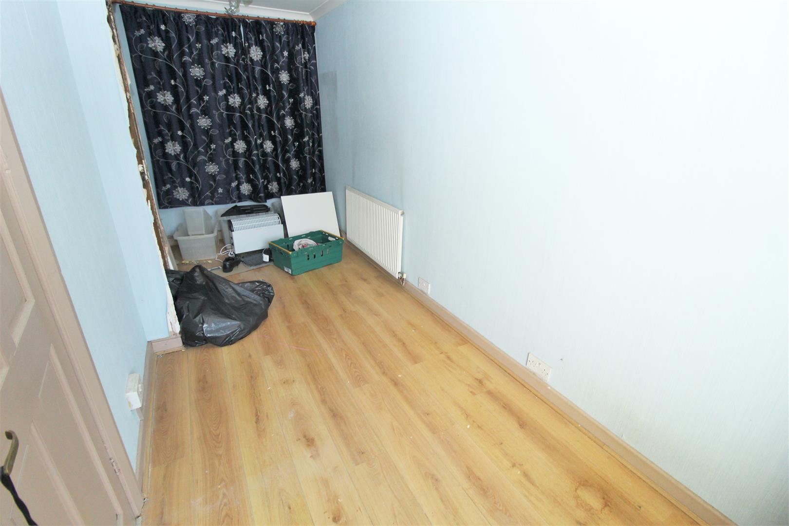 Property Details Estate Agents, Aintree, Liverpool Grosvenor